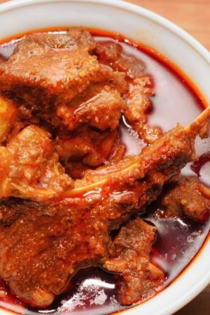 Mutton rogan josh is a world famous Indian delicacy which is native to Kashmir.
